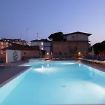 Hotel Bristol 3*