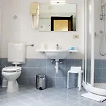 Bristol Hotel 3*
