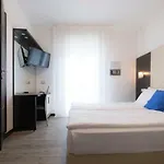 Bristol Hotel 3*