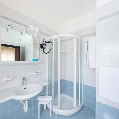 Hotell Bristol 3*