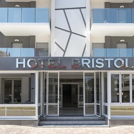 Bristol 3* كاوْرلي